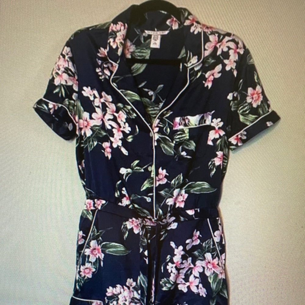 Victoria's Secret Navy Floral Short-Sleeve Button-Down Romper